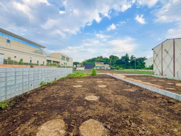 横浜市瀬谷区中屋敷２丁目　新築一戸建て