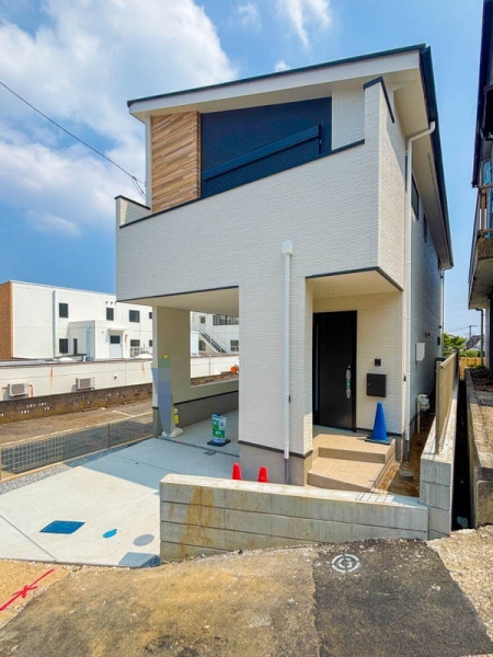 横浜市鶴見区下末吉５丁目　新築一戸建て