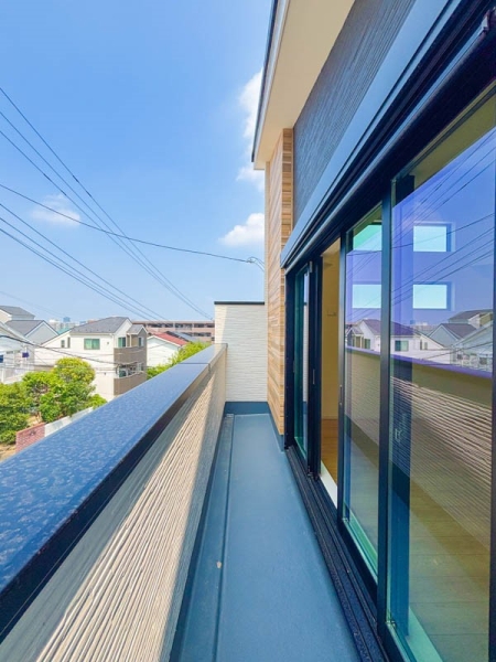 横浜市鶴見区下末吉５丁目　新築一戸建て