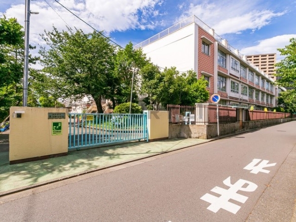 川崎市川崎区小田3丁目 新築一戸建て(川崎市立東小田小学校)