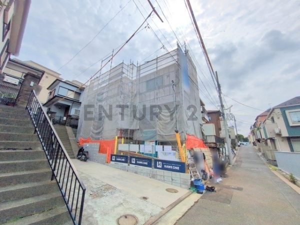 横浜市鶴見区東寺尾２丁目　新築一戸建て