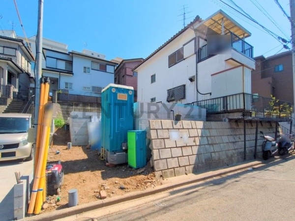 横浜市鶴見区東寺尾２丁目　新築一戸建て