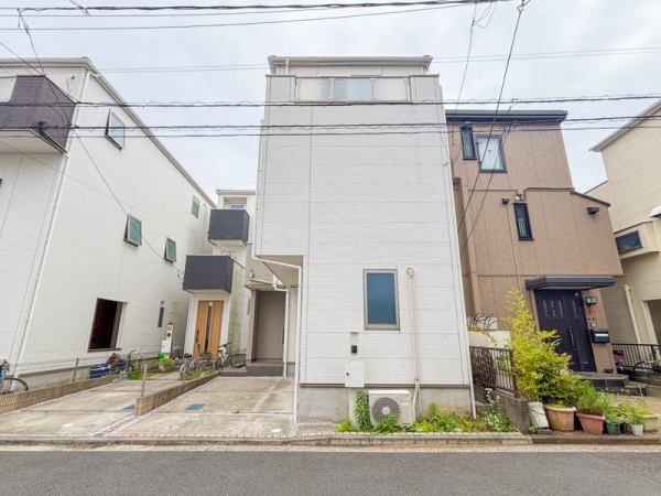 横浜市鶴見区大東町　中古一戸建て