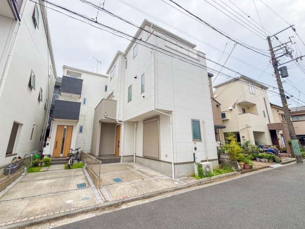 横浜市鶴見区大東町　中古一戸建て