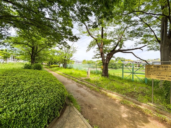 町田市成瀬台１丁目　新築一戸建て(庚申塚公園)