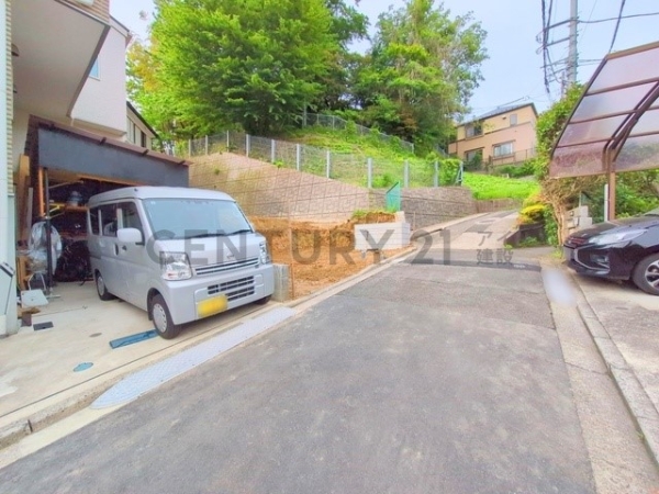 横浜市磯子区森６丁目　新築一戸建て