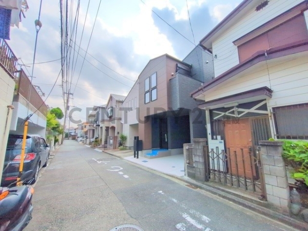 横浜市港南区東永谷３丁目　新築一戸建て
