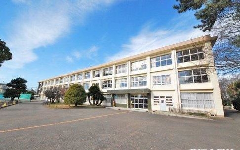 藤沢市西富1丁目の中古一戸建て(藤沢市立藤沢小学校)