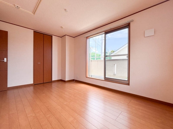 藤沢市西富１丁目の中古一戸建て