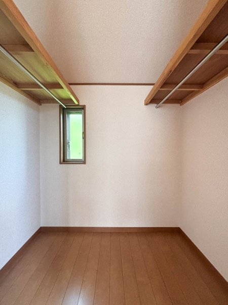 藤沢市西富１丁目の中古一戸建て