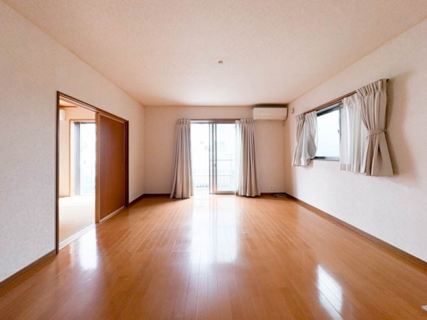 大和市代官４丁目の中古一戸建て