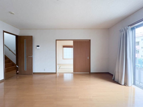 大和市代官４丁目の中古一戸建て