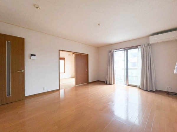 大和市代官４丁目の中古一戸建て