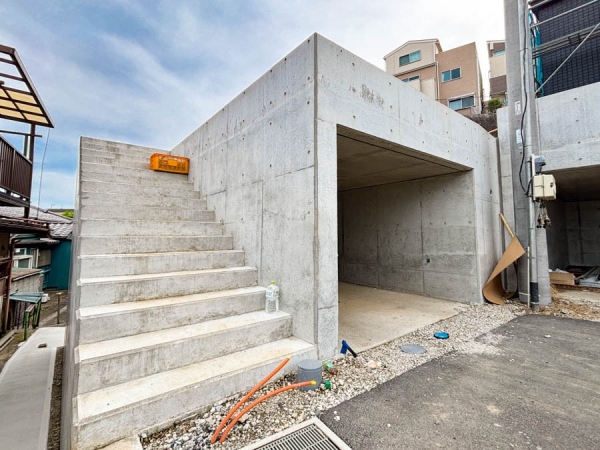 横浜市鶴見区下末吉５丁目　新築一戸建て