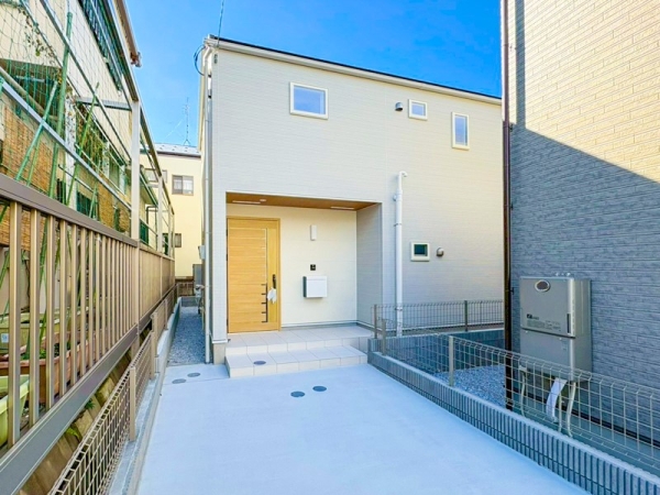 横浜市保土ケ谷区上菅田町　新築一戸建て