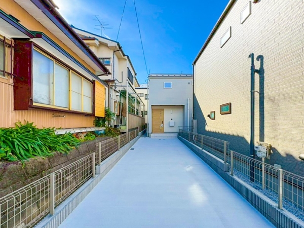 横浜市保土ケ谷区上菅田町　新築一戸建て