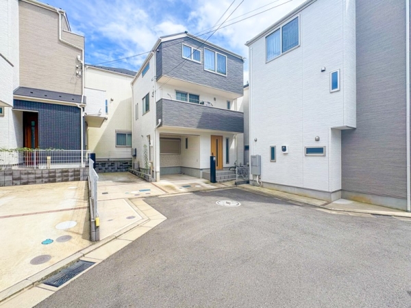 横浜市緑区東本郷６丁目の中古一戸建て