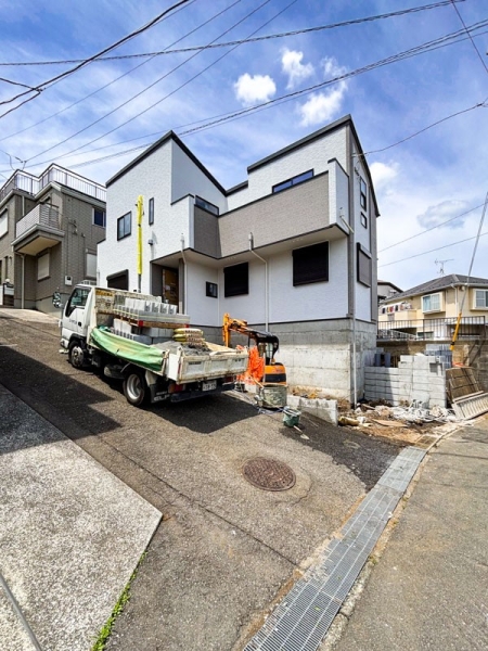 横浜市港南区下永谷１丁目　新築一戸建て