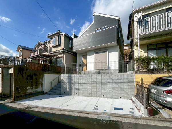 横浜市金沢区片吹　新築一戸建て