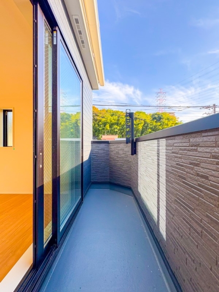 横浜市港北区大倉山６丁目　新築一戸建て