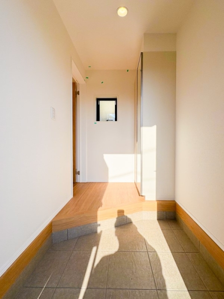 横浜市港北区大倉山６丁目　新築一戸建て