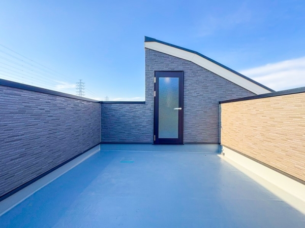 横浜市港北区大倉山６丁目　新築一戸建て