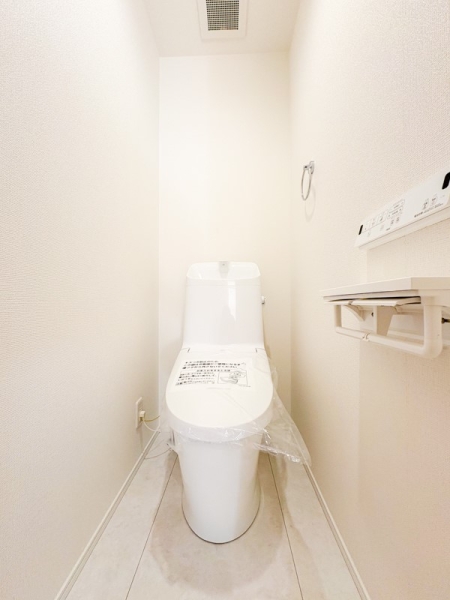 横浜市港北区大倉山６丁目　新築一戸建て