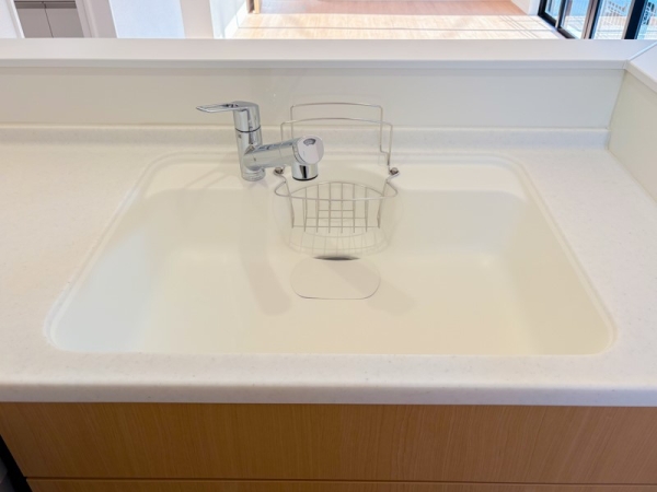 横浜市港北区大倉山６丁目　新築一戸建て