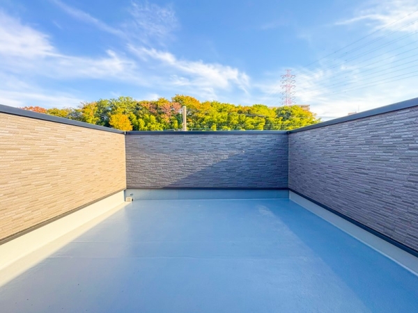 横浜市港北区大倉山６丁目　新築一戸建て