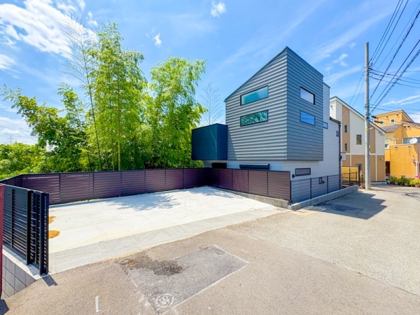 横浜市都筑区東山田町　新築一戸建て
