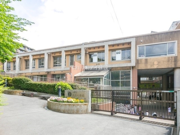 川崎市宮前区五所塚1丁目 新築一戸建て(川崎市立向丘小学校)