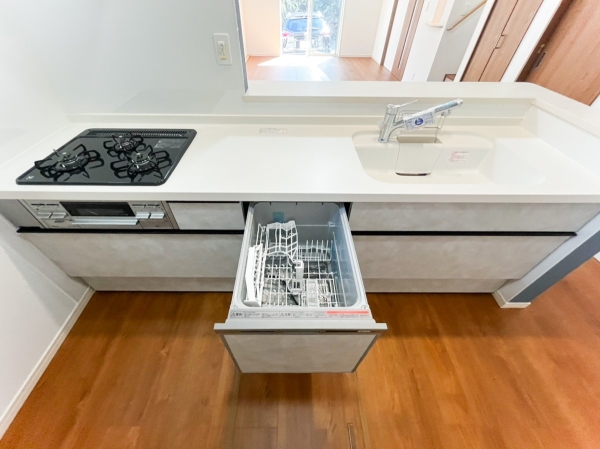 藤沢市善行３丁目　新築一戸建て