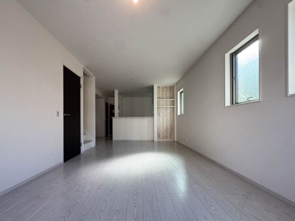 綾瀬市大上３丁目　新築一戸建て