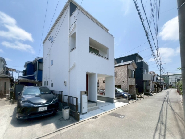 大和市上草柳６丁目　新築一戸建て