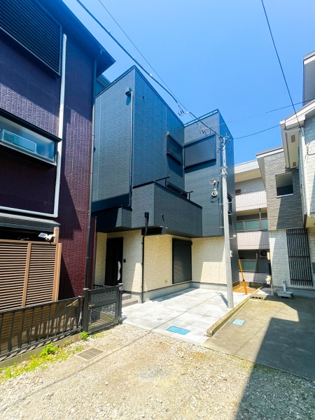大和市深見東１丁目　新築一戸建て