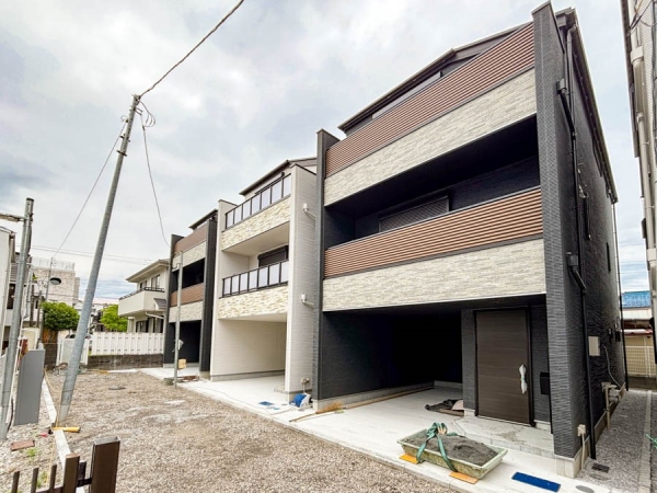 横浜市磯子区滝頭２丁目　新築一戸建て