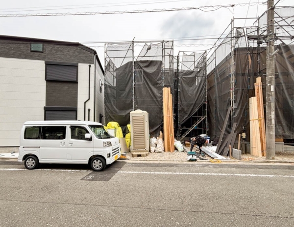 横浜市神奈川区三ツ沢上町　新築一戸建て