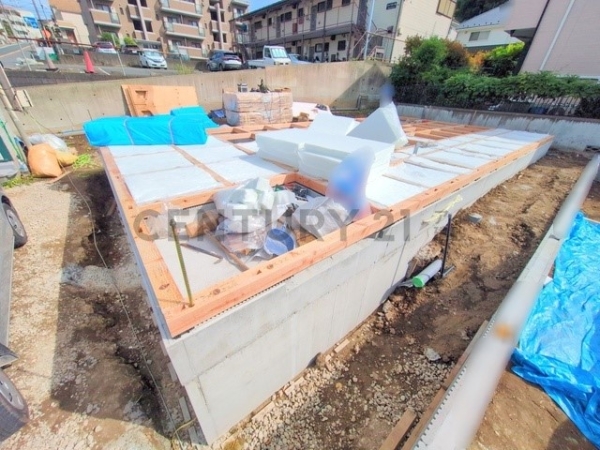 横浜市鶴見区下末吉６丁目　新築一戸建て