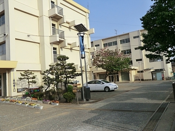 クレストフォルム湘南辻堂グランステージ(茅ケ崎市立小和田小学校)