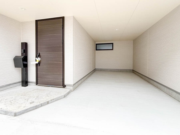 横浜市磯子区滝頭２丁目　新築一戸建て