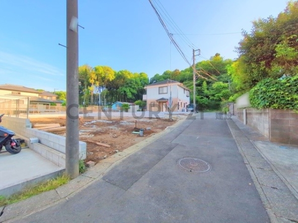 横浜市旭区上白根町　新築一戸建て