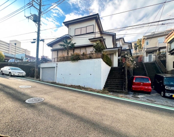 横浜市港南区野庭町の中古一戸建て