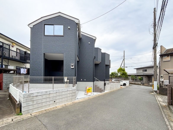 川崎市宮前区犬蔵１丁目　新築一戸建て
