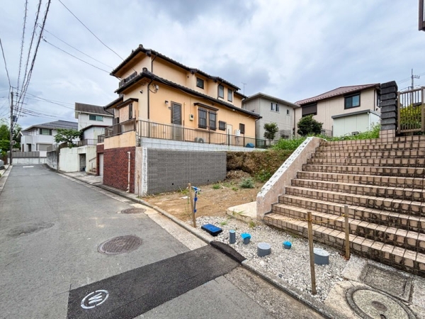 横浜市緑区青砥町　新築一戸建て