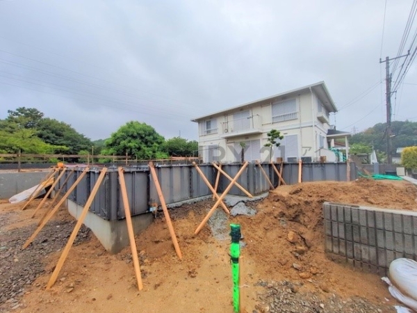 横浜市戸塚区小雀町　新築一戸建て