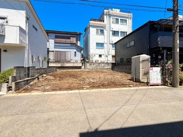 横浜市旭区鶴ケ峰本町１丁目　新築一戸建て
