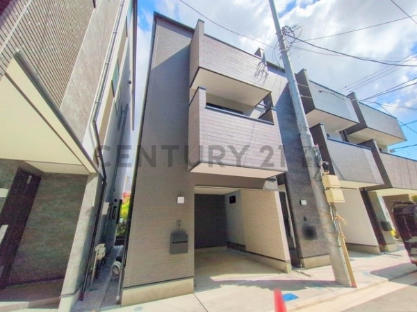 横浜市中区本牧元町　新築一戸建て