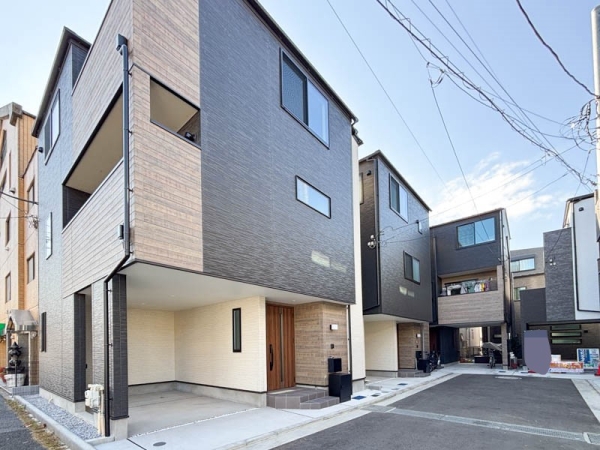 横浜市中区本牧元町　新築一戸建て