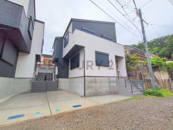 横浜市戸塚区吉田町　新築一戸建て
