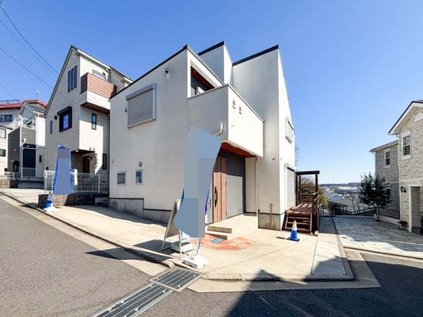 横浜市中区滝之上の中古一戸建て